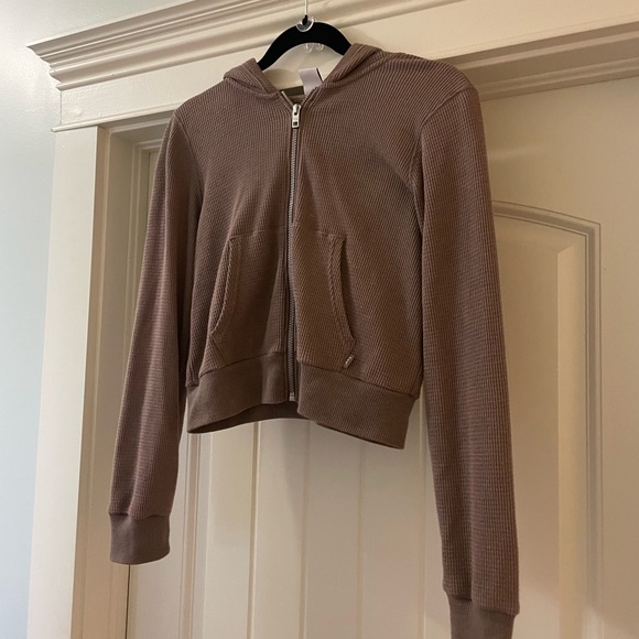 Tna Aritzia Waffle knit hoodie S. Taupe - Picture 2 of 4